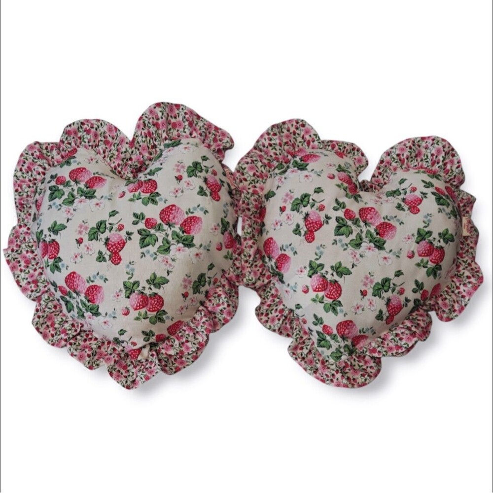 NEW Cath Kidston Strawberry Heart Pillow Ruffle Cotton Cover Toss Throw NWT Pink